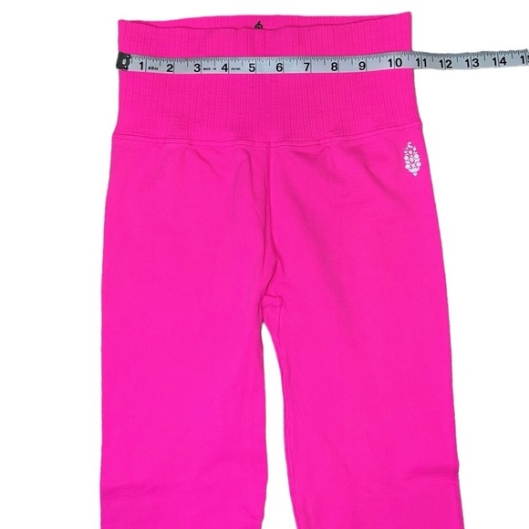 {NWOT Free People Movement High-Rise 7/8 Length Good Karma Legging Hot Pink XS/S - Picture 11 of 13